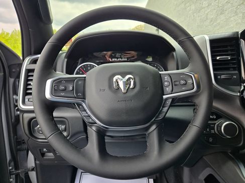 Used 2026 RAM 1500 Big Horn AWD/4WD image 18