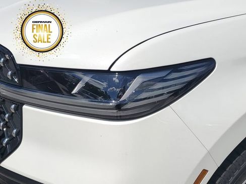 New 2025 Lincoln Navigator Black Label image 12