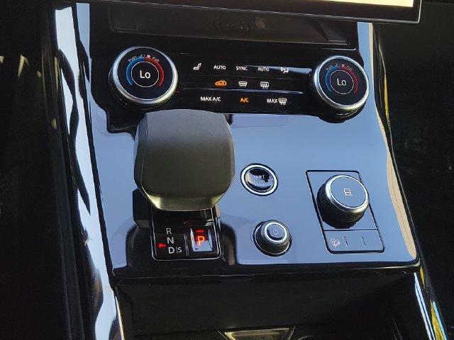 Used 2023 Land Rover Range Rover Sport SE AWD/4WD image 33