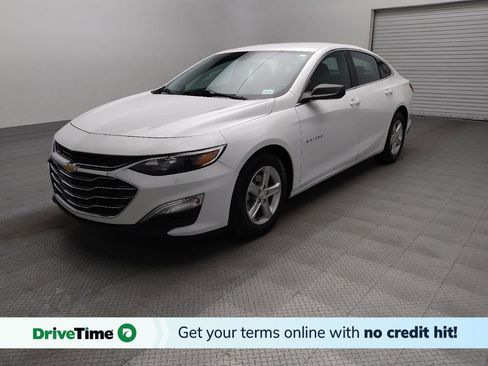 Used 2022 Chevrolet Malibu LS FWD image 1