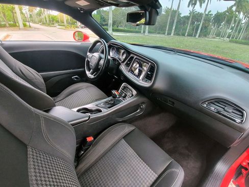 Used 2018 Dodge Challenger SXT w/ Sound Group image 22