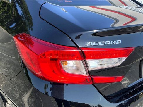 Used 2018 Honda Accord EX-L image 28