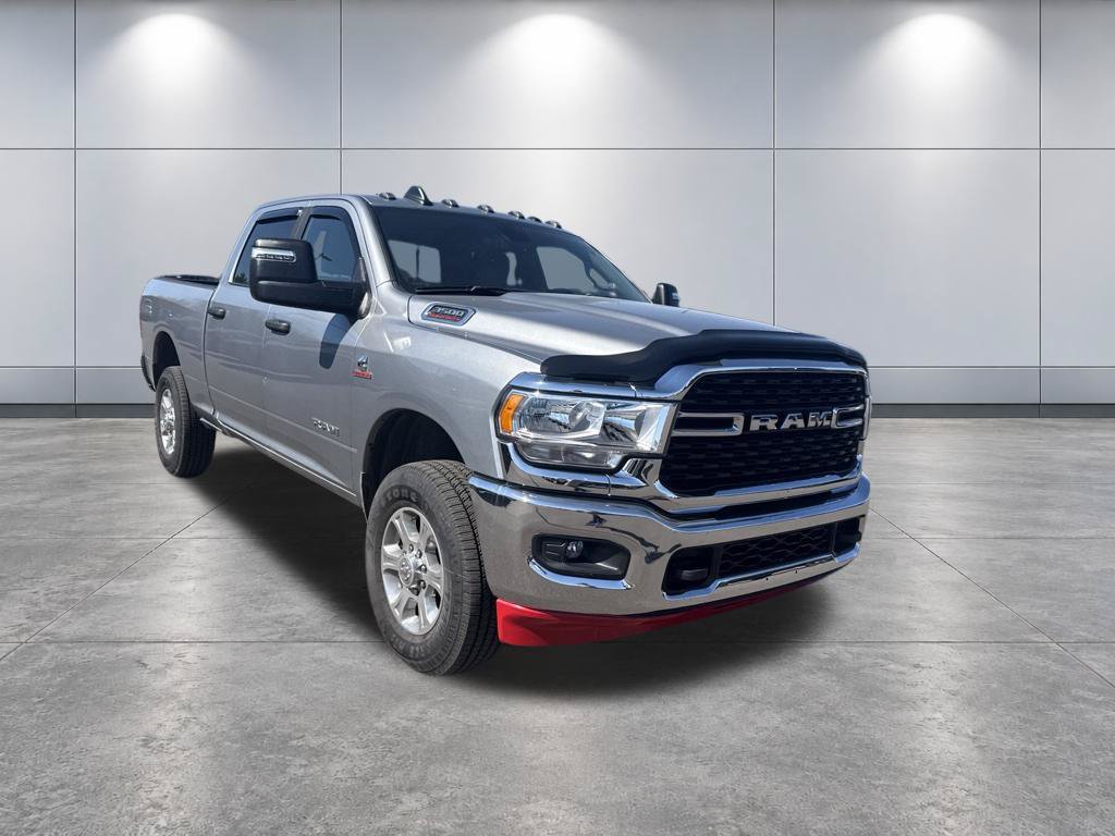 Used 2024 RAM 3500 Big Horn AWD/4WD image 3