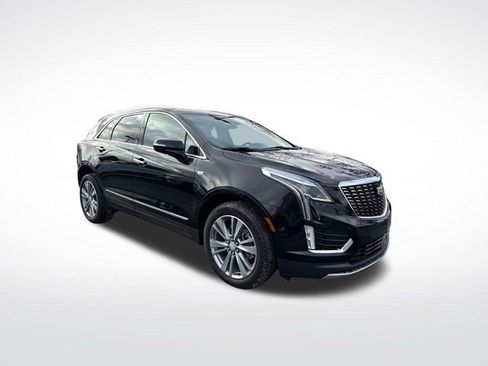 Certified 2025 Cadillac XT5 Premium Luxury image 1