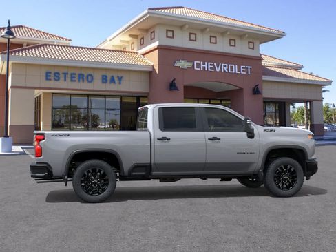 New 2026 Chevrolet Silverado 2500 Custom w/ Custom Value Package AWD/4WD image 5