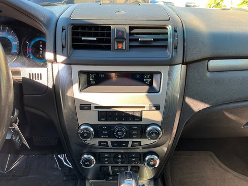 Used 2011 Ford Fusion SEL w/ 302A Rapid Spec Order Code image 20