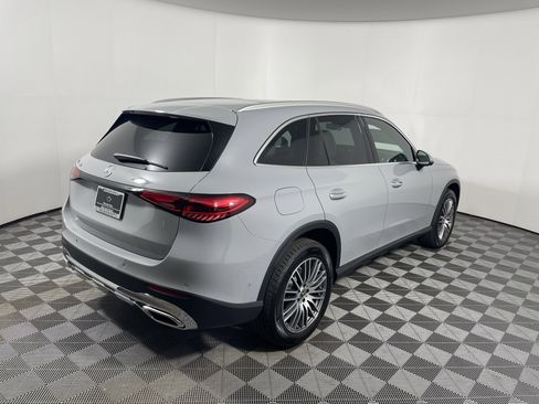 New 2026 Mercedes-Benz GLC 300 image 5