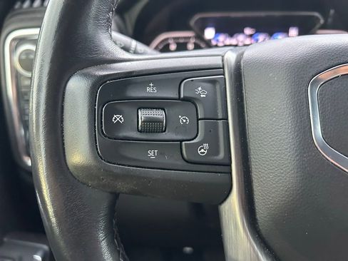 Used 2022 GMC Sierra 2500 Denali w/ Denali Ultimate Package image 21