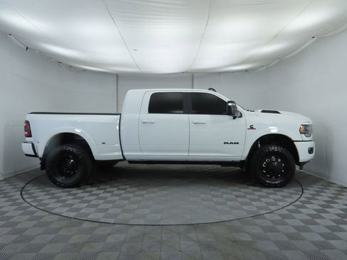 Used 2024 RAM 3500 Limited image 4