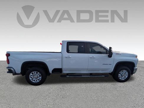 Used 2022 Chevrolet Silverado 2500 LT w/ Convenience Package image 22