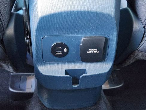 Used 2022 Ford Maverick XL image 32