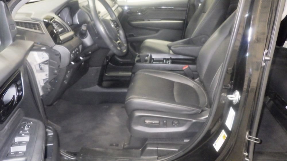 Used 2024 Honda Odyssey Touring image 8