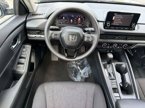Certified 2025 Honda Accord LX image 16