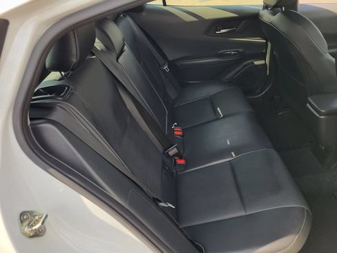 Used 2024 Toyota Prius XLE FWD image 23