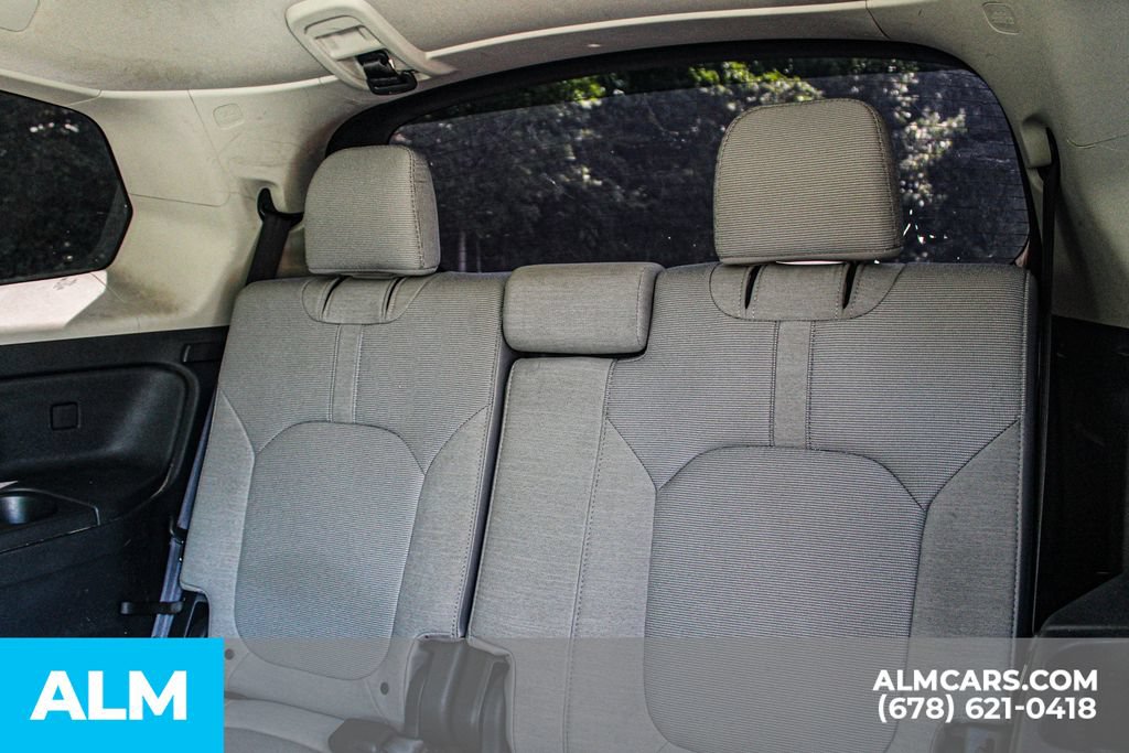 Used 2024 Honda Pilot LX image 16