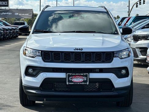 New 2026 Jeep Compass Latitude w/ Sun and Sound Group image 9