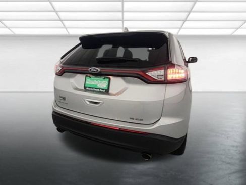 Used 2015 Ford Edge SE FWD image 7