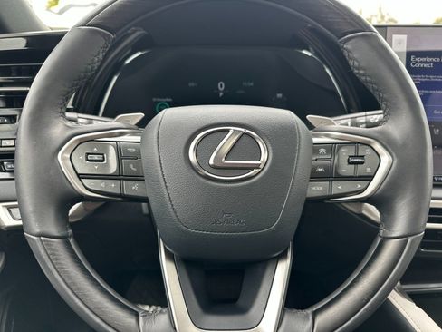 Used 2025 Lexus RX 350h w/ Convenience Package AWD/4WD image 27