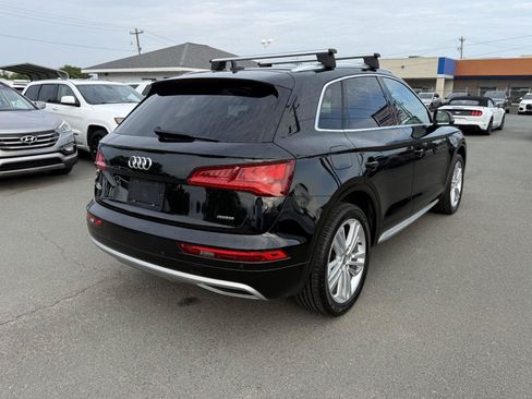 Used 2019 Audi Q5 2.0T Premium Plus w/ Premium Plus Package AWD/4WD image 6