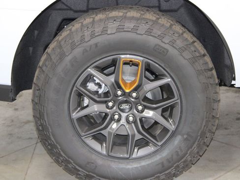 New 2026 Ford Expedition Tremor image 15