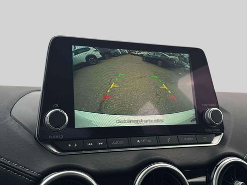 Certified 2025 Nissan Sentra SV w/ Trunk Package image 27