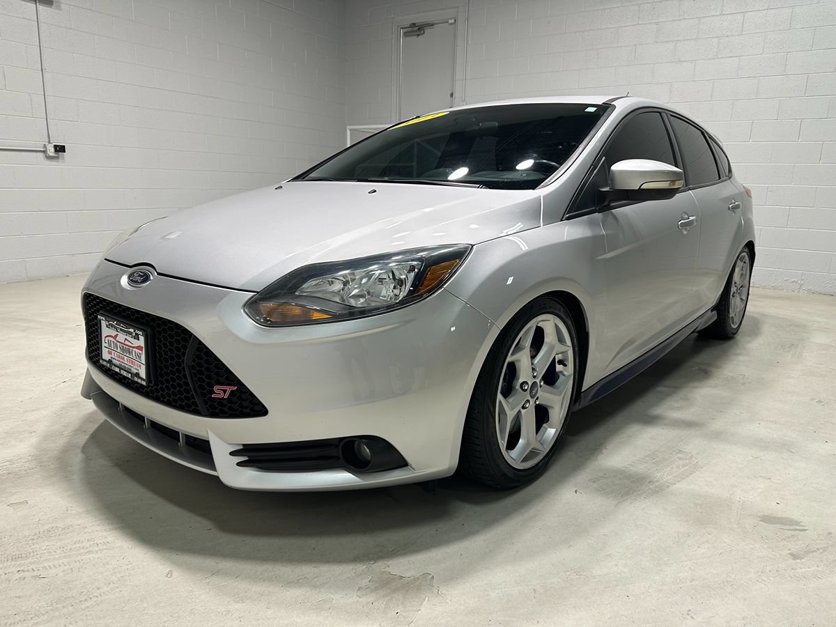 Used 2013 Ford Focus ST FWD image 20
