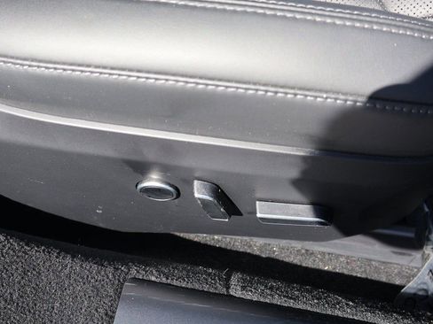 Used 2023 Tesla Model S Standard Range AWD/4WD image 35