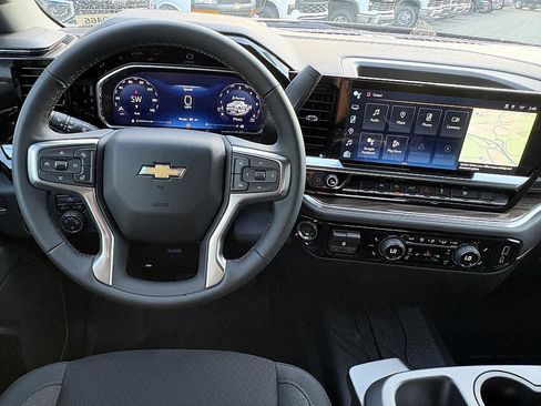 New 2026 Chevrolet Silverado 1500 LT image 12