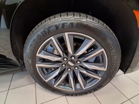 Certified 2023 Cadillac Escalade Sport image 8