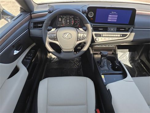 New 2025 Lexus ES 350 w/ Premium Package image 20