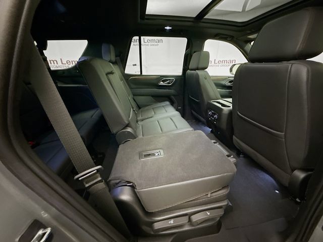 Used 2023 Chevrolet Tahoe High Country AWD/4WD image 32