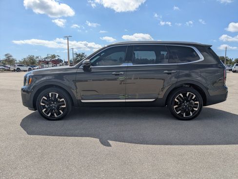 Used 2023 Kia Telluride SX image 8