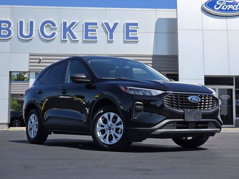 Used 2025 Ford Escape Active AWD/4WD image 2