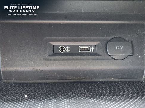 Used 2019 Volkswagen Atlas SEL FWD image 19
