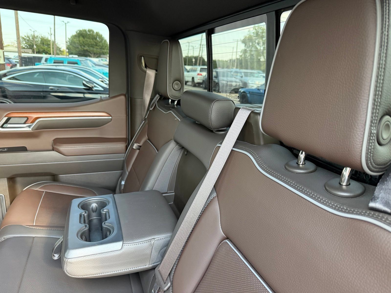 Used 2023 GMC Sierra 1500 Denali w/ Denali Reserve Package AWD/4WD image 32