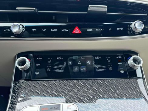 New 2026 Genesis GV70 3.5T Sport Prestige AWD/4WD image 26