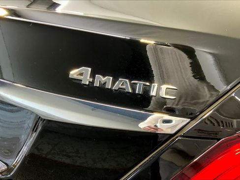 Used 2021 Mercedes-Benz C 300 4MATIC Sedan image 10