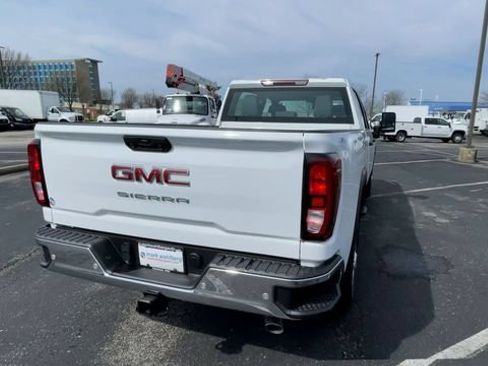 New 2025 GMC Sierra 2500 Pro w/ 1SA Pro Safety Plus Package AWD/4WD image 9