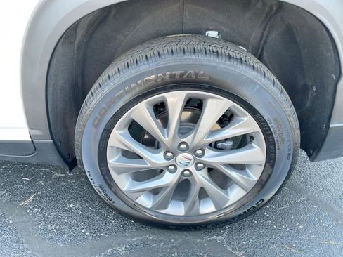 Used 2026 Buick Enclave Preferred FWD image 8