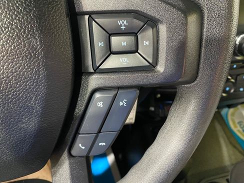 Used 2017 Ford F250 XL w/ Power Equipment Group AWD/4WD image 16