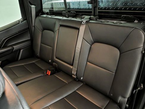 Used 2024 GMC Canyon Elevation w/ Elevation Premium Package AWD/4WD image 15