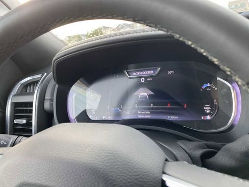 Used 2025 RAM 3500 Laramie image 30