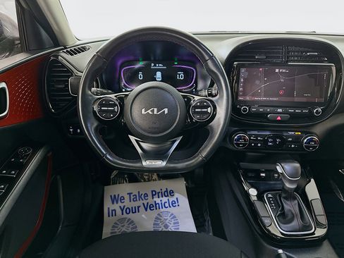 Certified 2023 Kia Soul GT-Line image 22