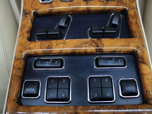 Used 2004 Bentley Arnage T image 34