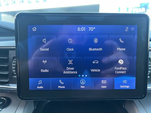 Used 2022 Ford Explorer XLT w/ Equipment Group 202A image 36