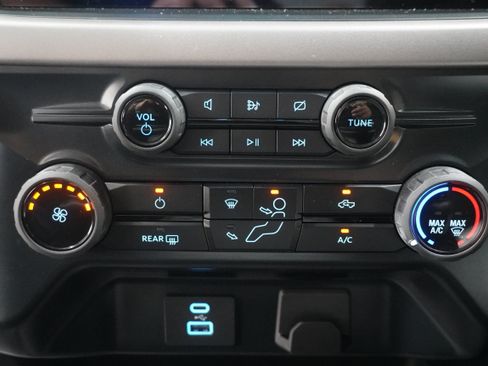 Used 2024 Ford F150 XL RWD image 20