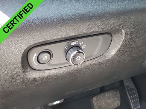 Certified 2023 Chevrolet Traverse LT FWD image 34