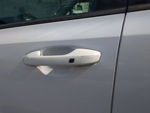 Certified 2021 Kia Sorento SX image 34