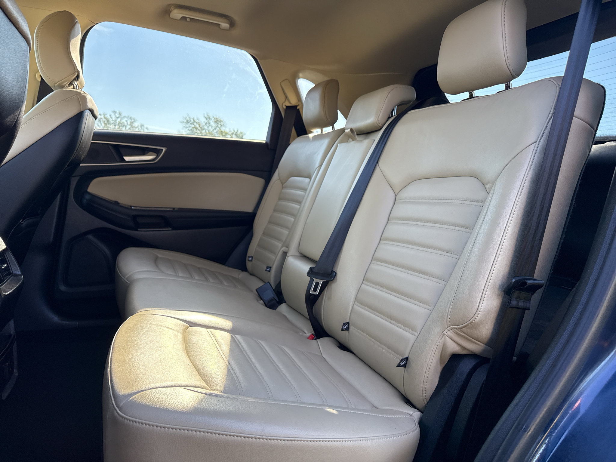 Used 2017 Ford Edge SEL w/ Equipment Group 201A FWD image 16