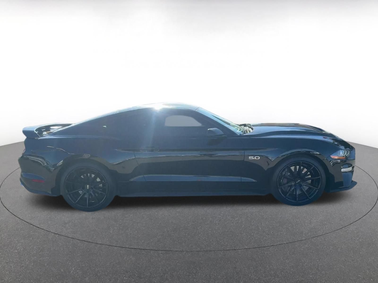 Used 2022 Ford Mustang GT Premium w/ GT Performance Package RWD image 15